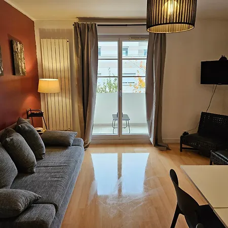 Mon 4pers 4mns Parking Netflix Apartmán *