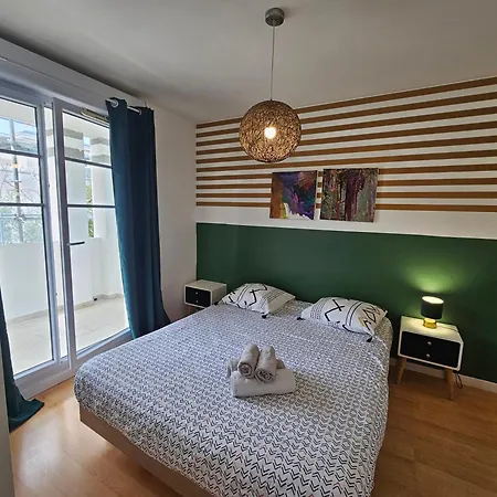 Mon 4pers 4mns Parking Netflix Apartmán